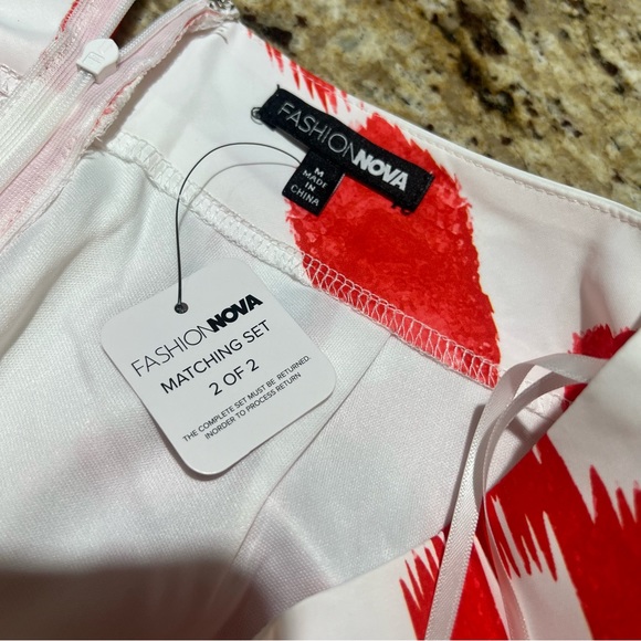 ‼️SALE‼️Fashion Nova All For Show Two Piece Skirt Set Medium - Picture 7 of 10